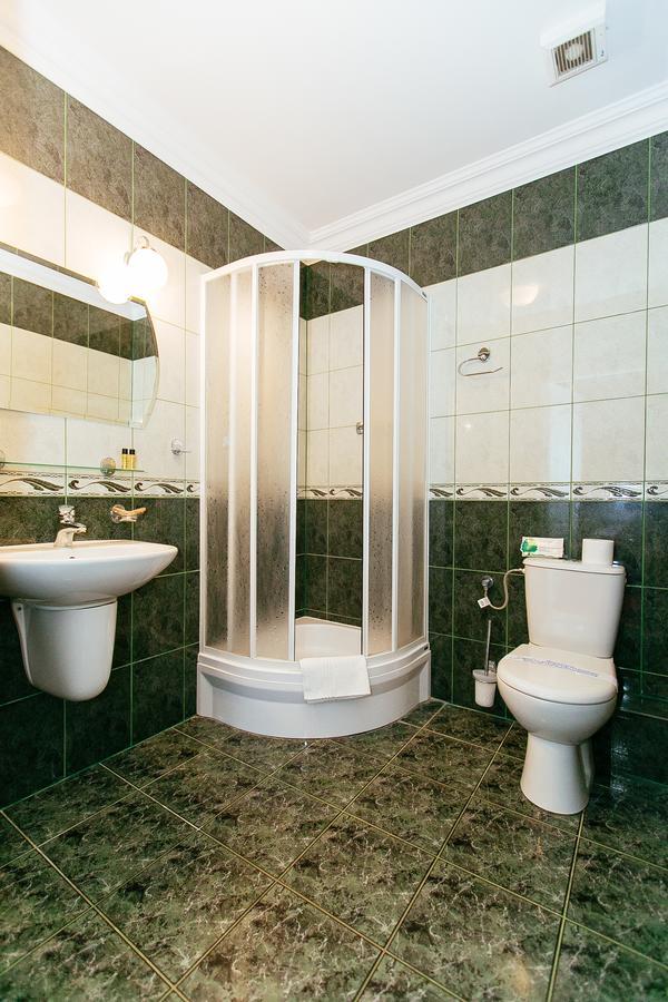 Dom Nad Rzeka Hotell Skwierzyna Exteriör bild